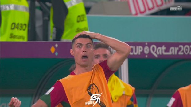 A reação de Cristiano Ronaldo ao lance de Diogo Costa que ia dando o empate ao Gana (vídeo)
