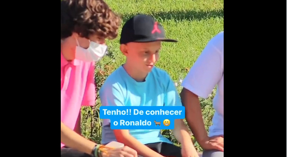 Lágrimas: Cristiano Ronaldo realiza sonho de Gonçalo,  menino com cancro (vídeo)