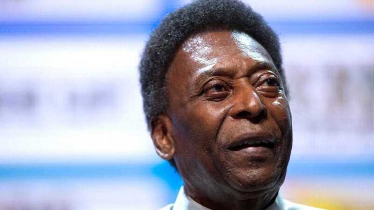 Situação de Pelé agrava-se: Está entre a vida e a morte