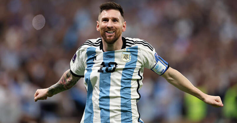 Jornal francês atira: “Golo de Messi no prolongamento é ilegal”