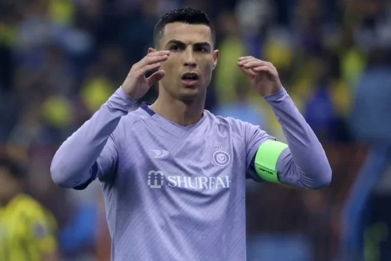 Alegado diretor do Al Nassr arrasa Ronaldo: Gastei 200M e ele só sabe fazer ‘Siiii’. Não é possível”